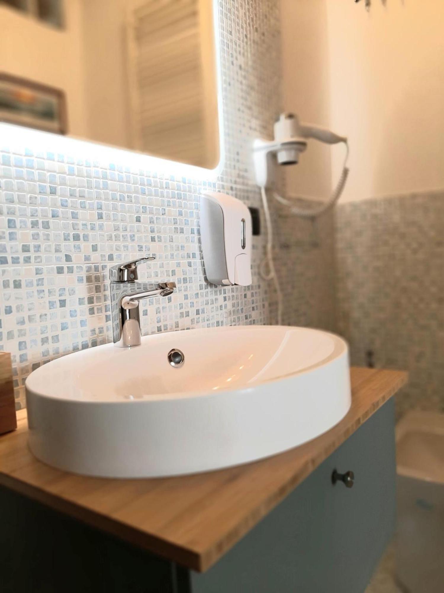 Apartament Bilocale Sforza Milano Centro !! Zewnętrze zdjęcie